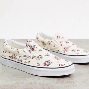 NEW VANS SHOES